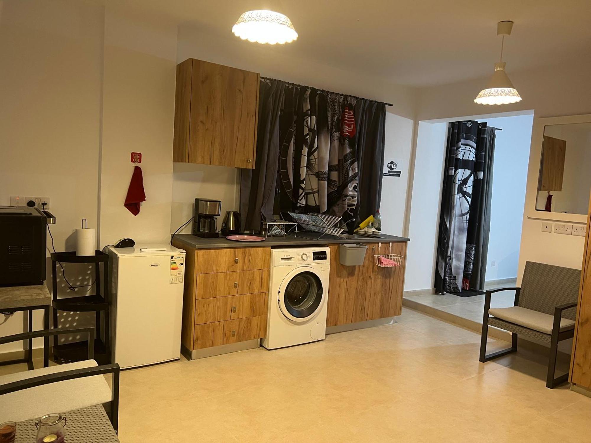 Charalambous Apartment Paphos Esterno foto